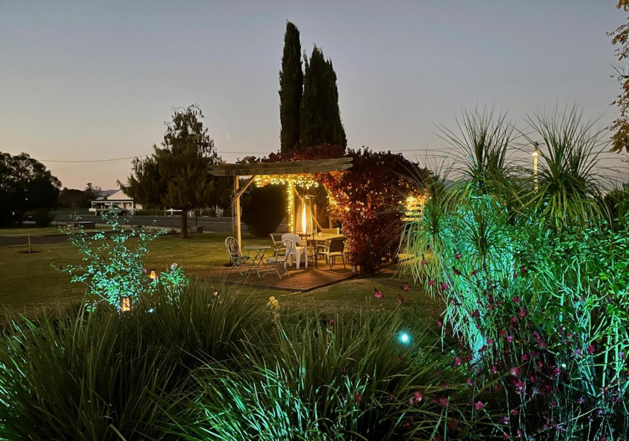 Quirindi Sunflower Motor Inn מראה חיצוני תמונה