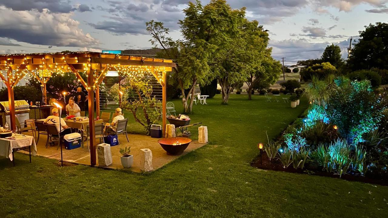 Quirindi Sunflower Motor Inn מראה חיצוני תמונה
