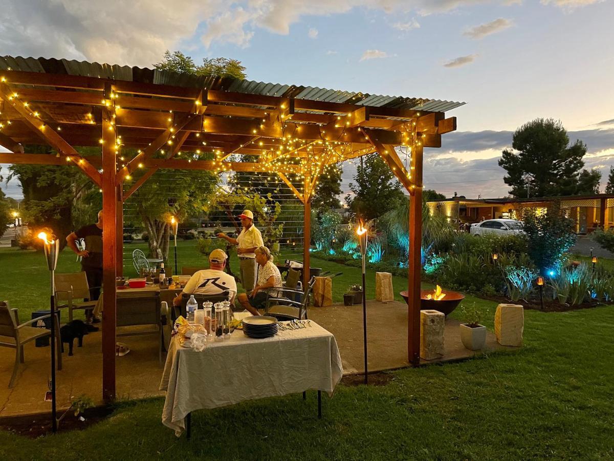Quirindi Sunflower Motor Inn מראה חיצוני תמונה