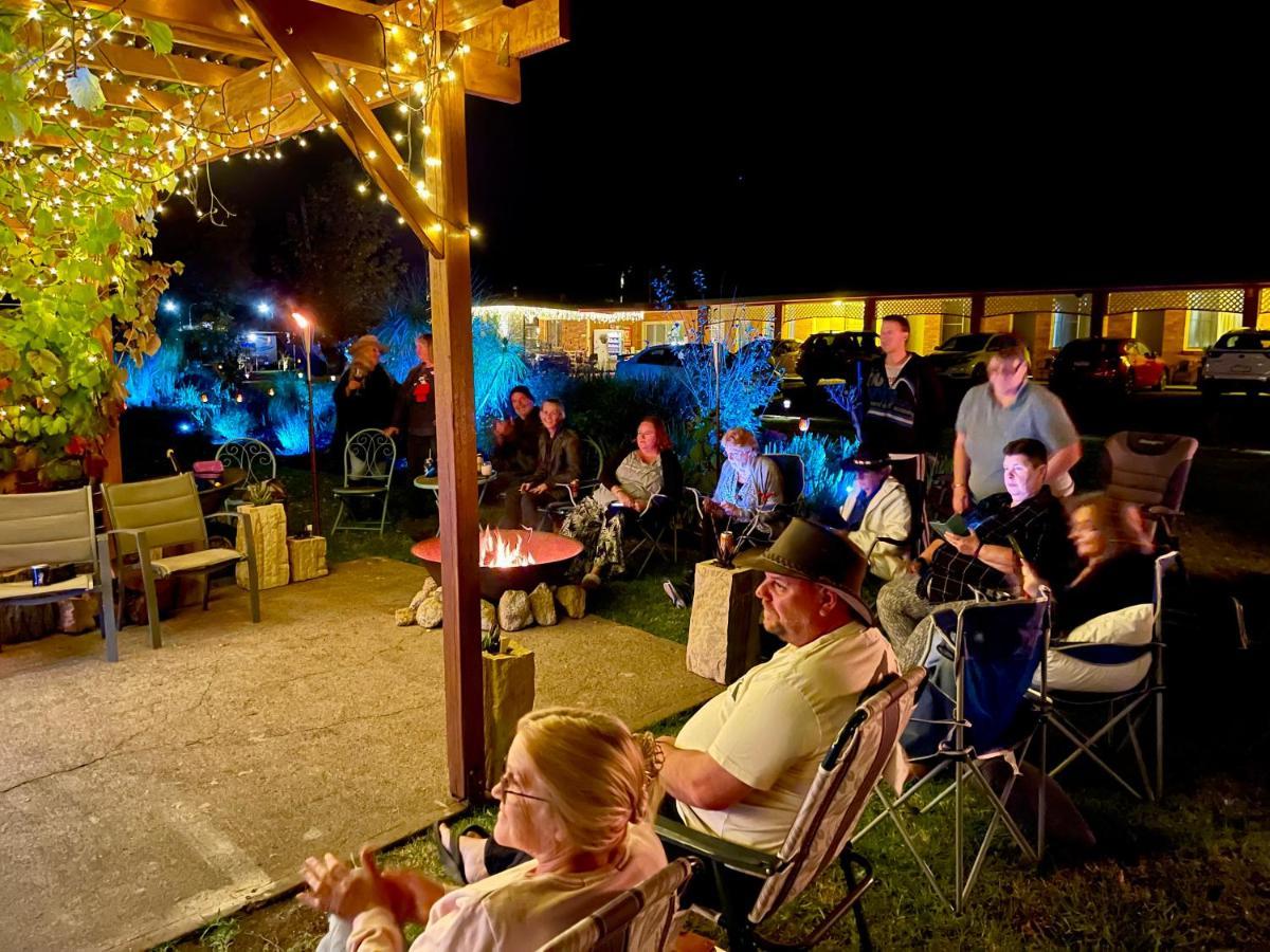 Quirindi Sunflower Motor Inn מראה חיצוני תמונה