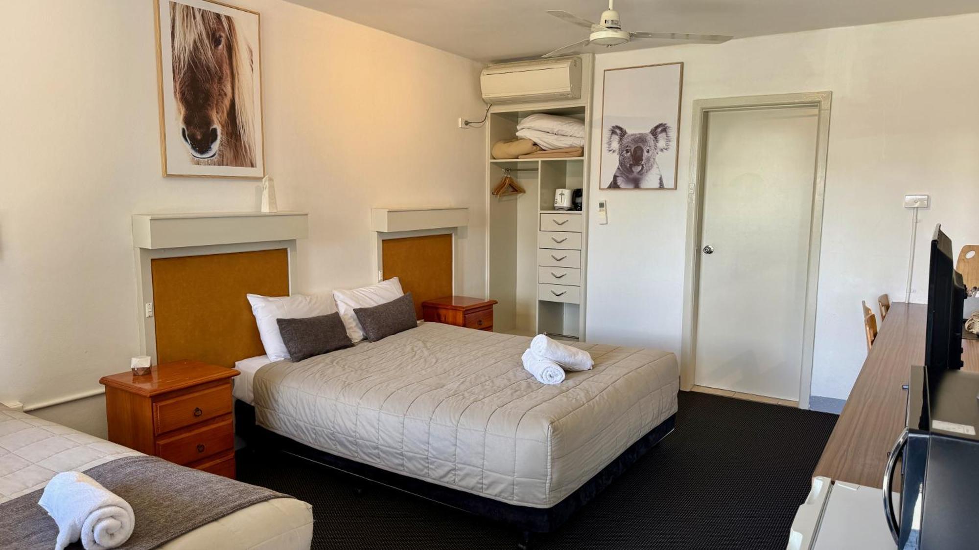 Quirindi Sunflower Motor Inn מראה חיצוני תמונה
